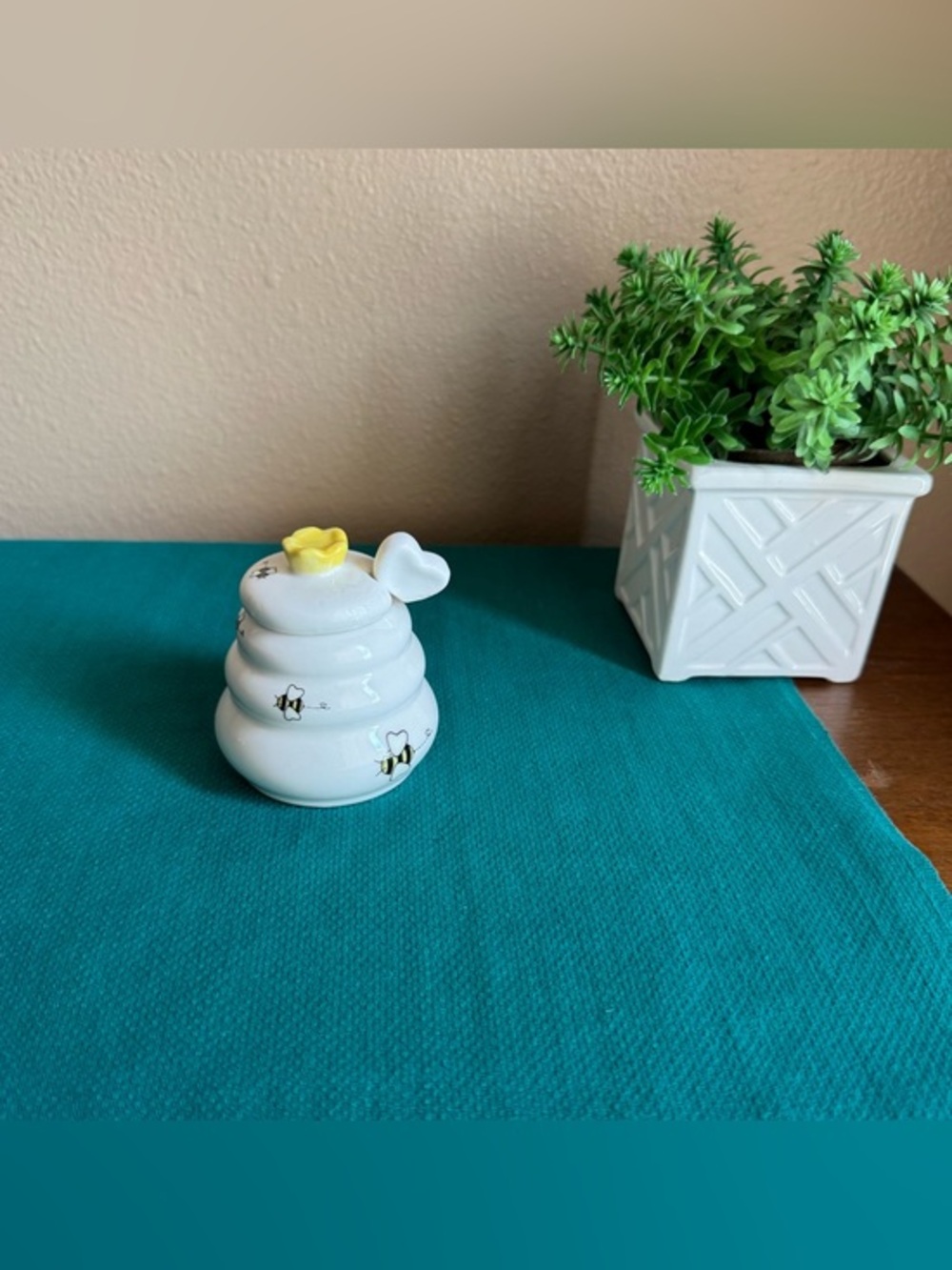 Kate Aspen Sweet as Can Bee white beehive honey pot with wooden honeycomb